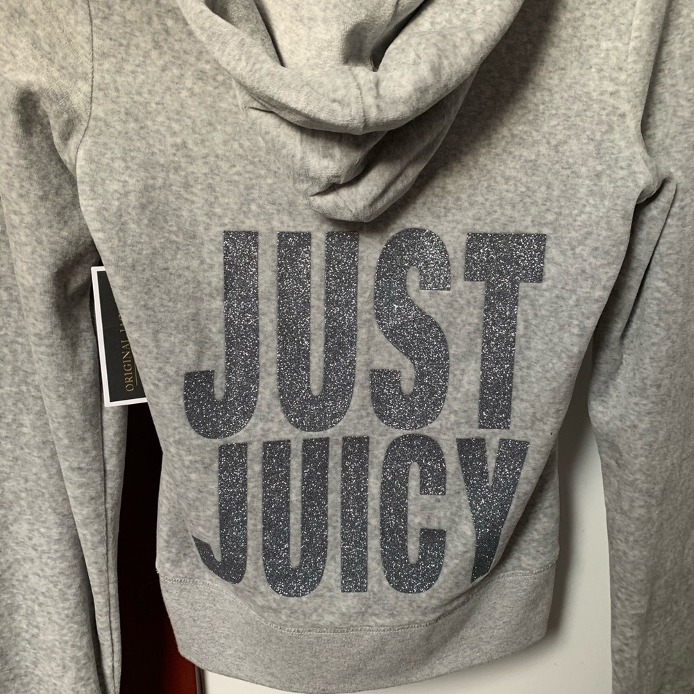 Silver/Gray Juicy Couture Sweatshirt w Zipper